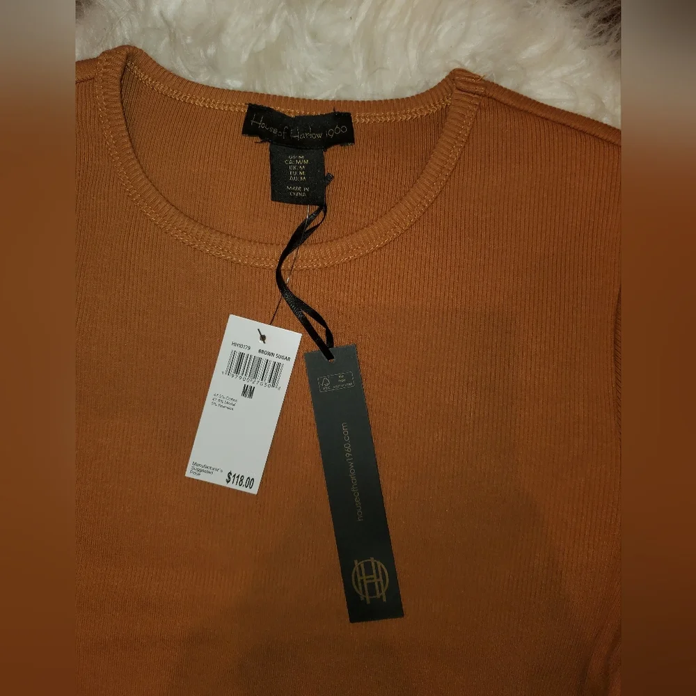 NWT House of Harlow 1960 Brown Ribbed Fitted Short Sleeve Tee Medium - Picture 3 of 7